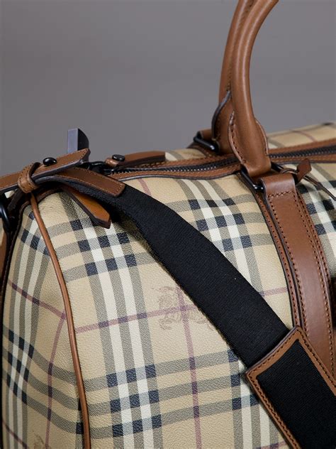 burberry holdall